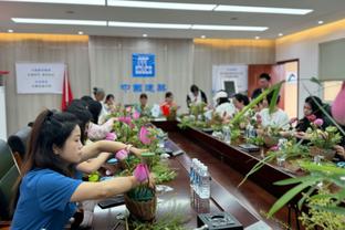 又上来了！东契奇斩获生涯第77次三双 追平哈登并列历史第八